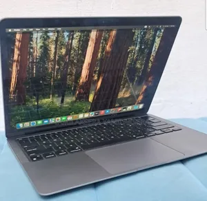 New Laptop Apple MacBook Air 2020 M1 16GB Apple M1 SSD 256GB
