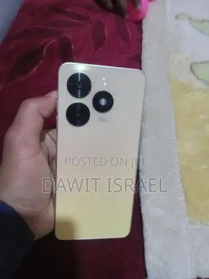 Tecno Spark Go 2023 64 GB Yellow