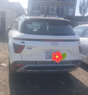 Hyundai Creta 2022 White