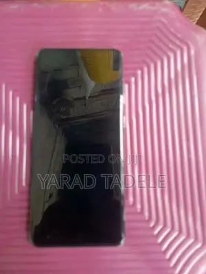 Photo - Samsung Galaxy S20+ 5G 128 GB Black