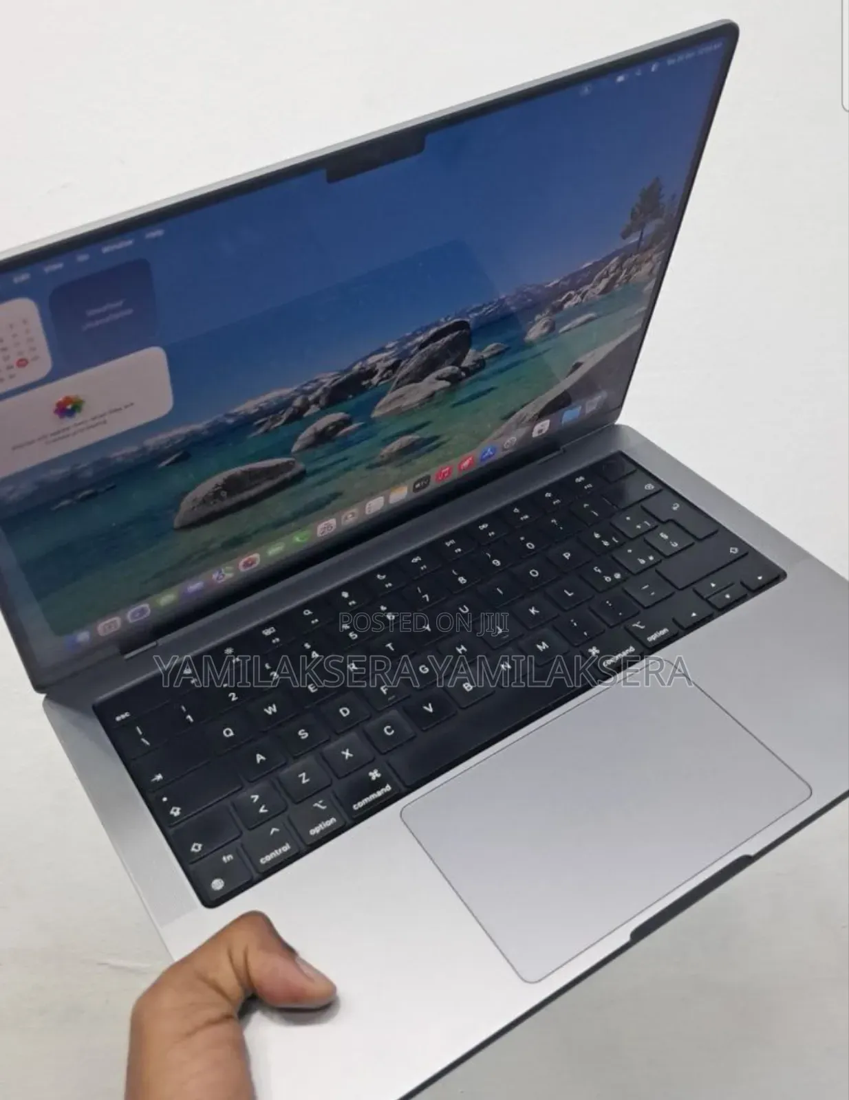 New Laptop Apple MacBook Pro M1 16GB Apple M1 Pro SSD 512GB