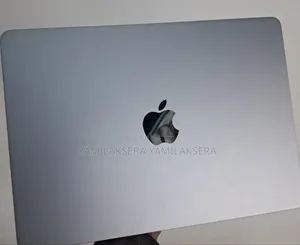 New Laptop Apple MacBook Pro 2021 M1 Max 32GB Apple M1 Pro SSD 512GB