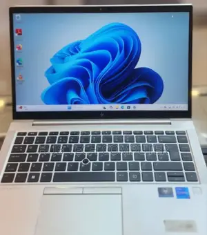 Photo - New Laptop HP EliteBook 840 G8 16GB Intel Core I7 SSD 512GB