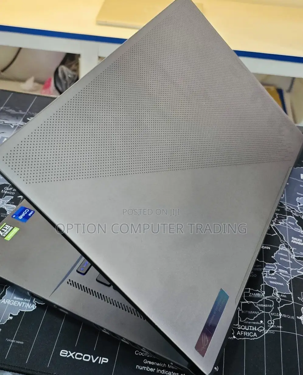 New Laptop Asus ROG Zephyrus G15 32GB Intel Core I9 SSD 1T