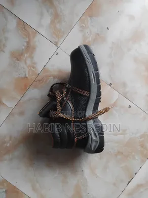 Photo - Safety Shuce