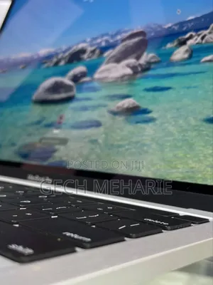 New Laptop Apple MacBook Pro M1 8GB Apple M1 Pro SSD 512GB