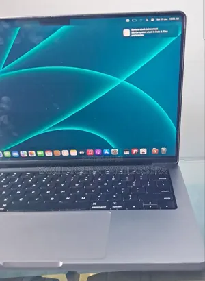 New Laptop Apple MacBook Pro M1 32GB Apple M1 SSD 512GB