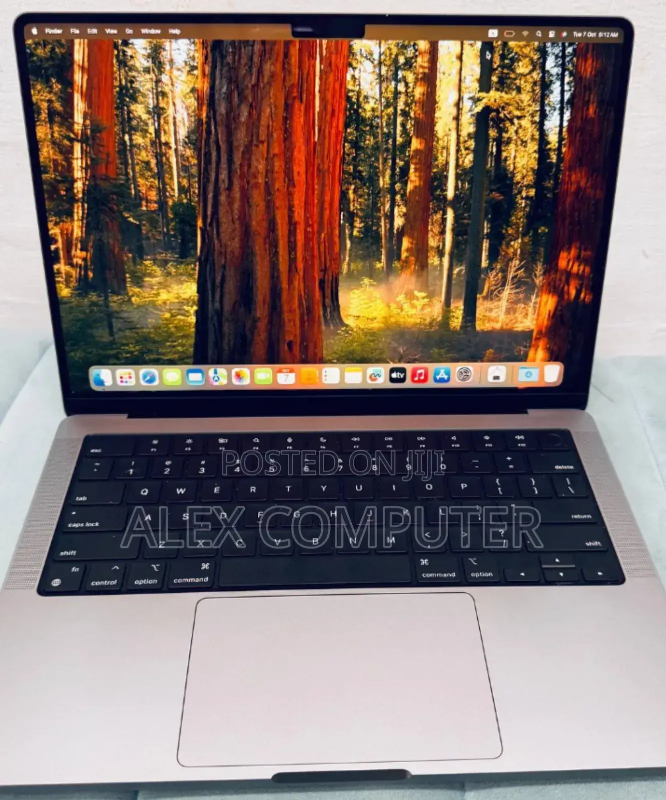 New Laptop Apple MacBook Pro M1 16GB Apple M1 SSD 512GB