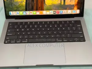 New Laptop Apple MacBook Pro M1 16GB Apple M1 SSD 512GB