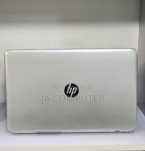 New Laptop HP Pavilion 15 8GB Intel Core I5 SSD 256GB