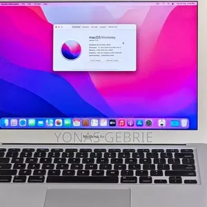 Photo - New Laptop Apple MacBook Air 2017 8GB Intel Core I7 SSD 512GB