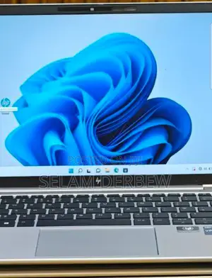 New Laptop HP EliteBook 830 G9 16GB Intel Core I5 SSD 512GB