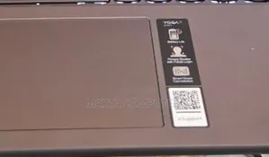 New Laptop Lenovo Yoga 7i 16GB Intel Core I7 SSD 1T