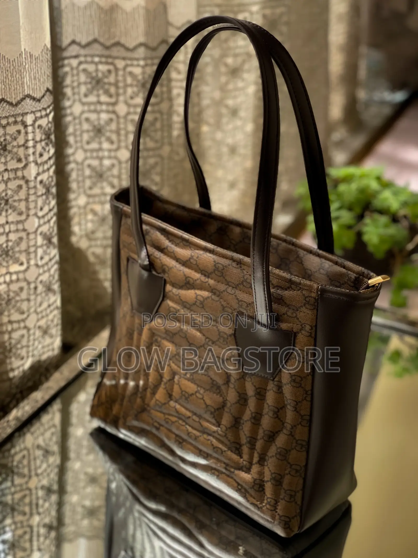 የሚያዘንጡ ቦርሳዎች