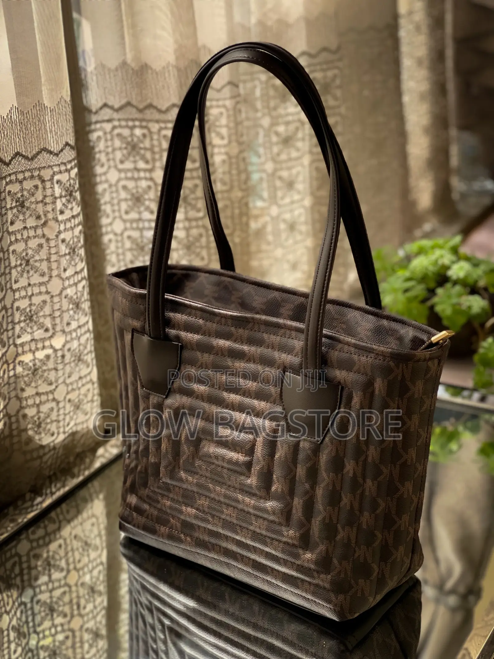 የሚያዘንጡ ቦርሳዎች