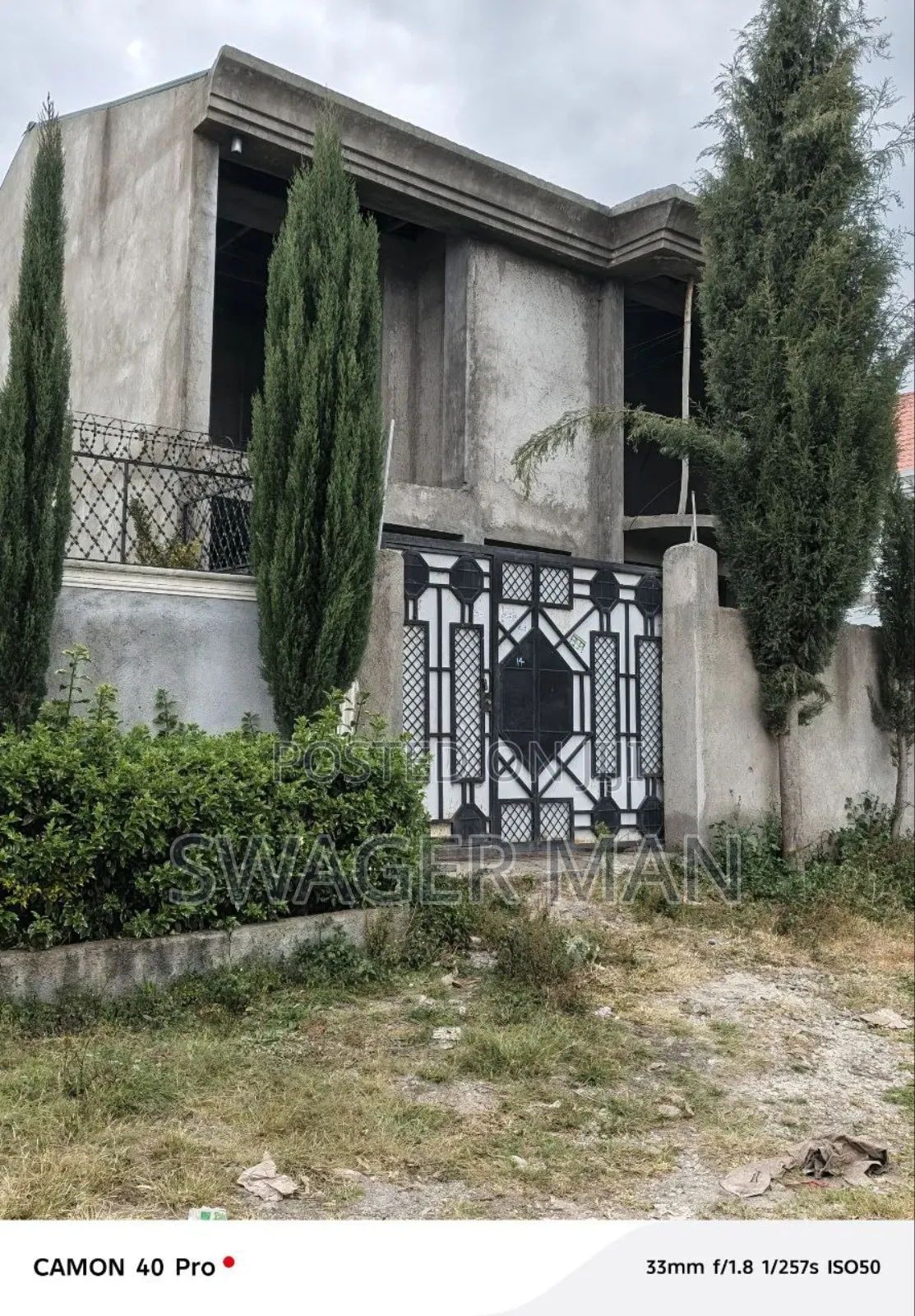 5bdrm Townhouse/Terrace in Tafo Sheger, Yeka for sale