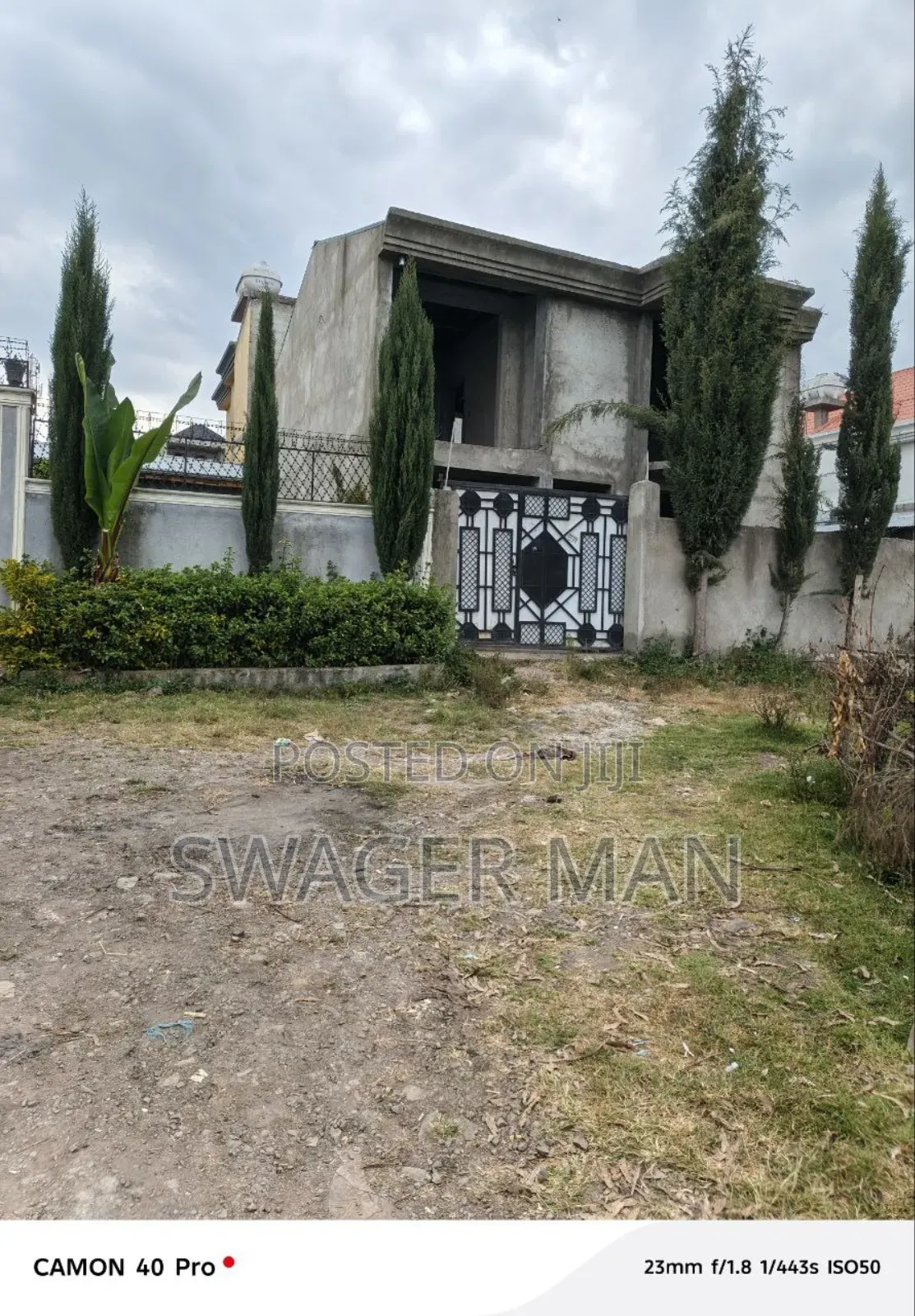 5bdrm Townhouse/Terrace in Tafo Sheger, Yeka for sale