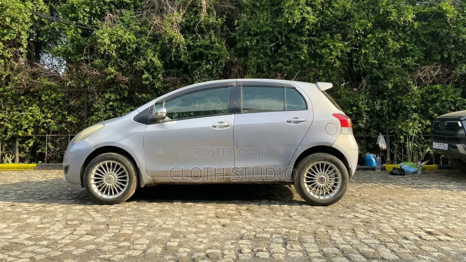 Toyota Yaris 2010 Silver