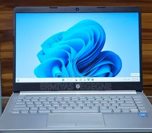 New Laptop Apple MacBook 8GB AMD A4 SSD 128GB