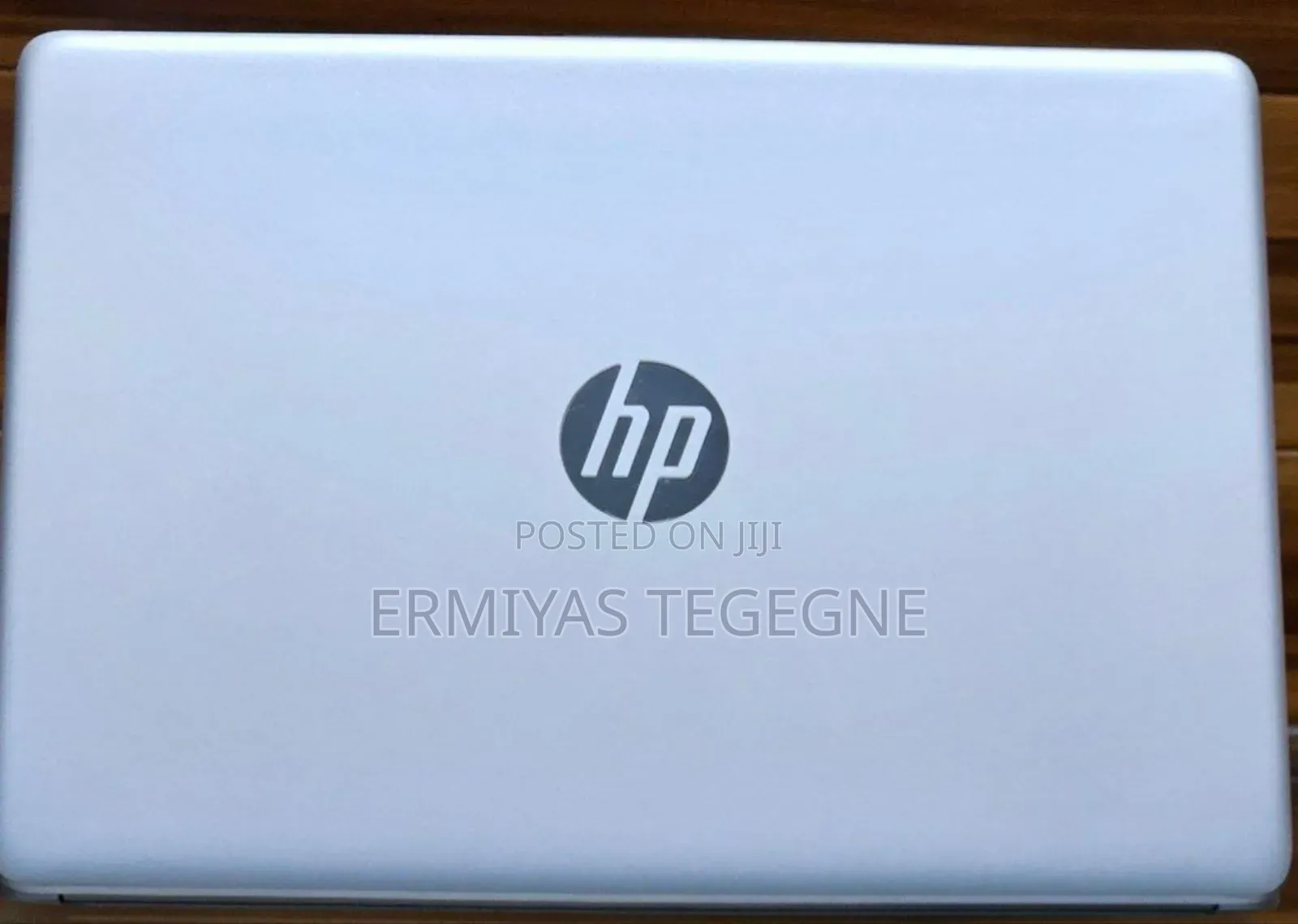 New Laptop Apple MacBook 8GB AMD A4 SSD 128GB