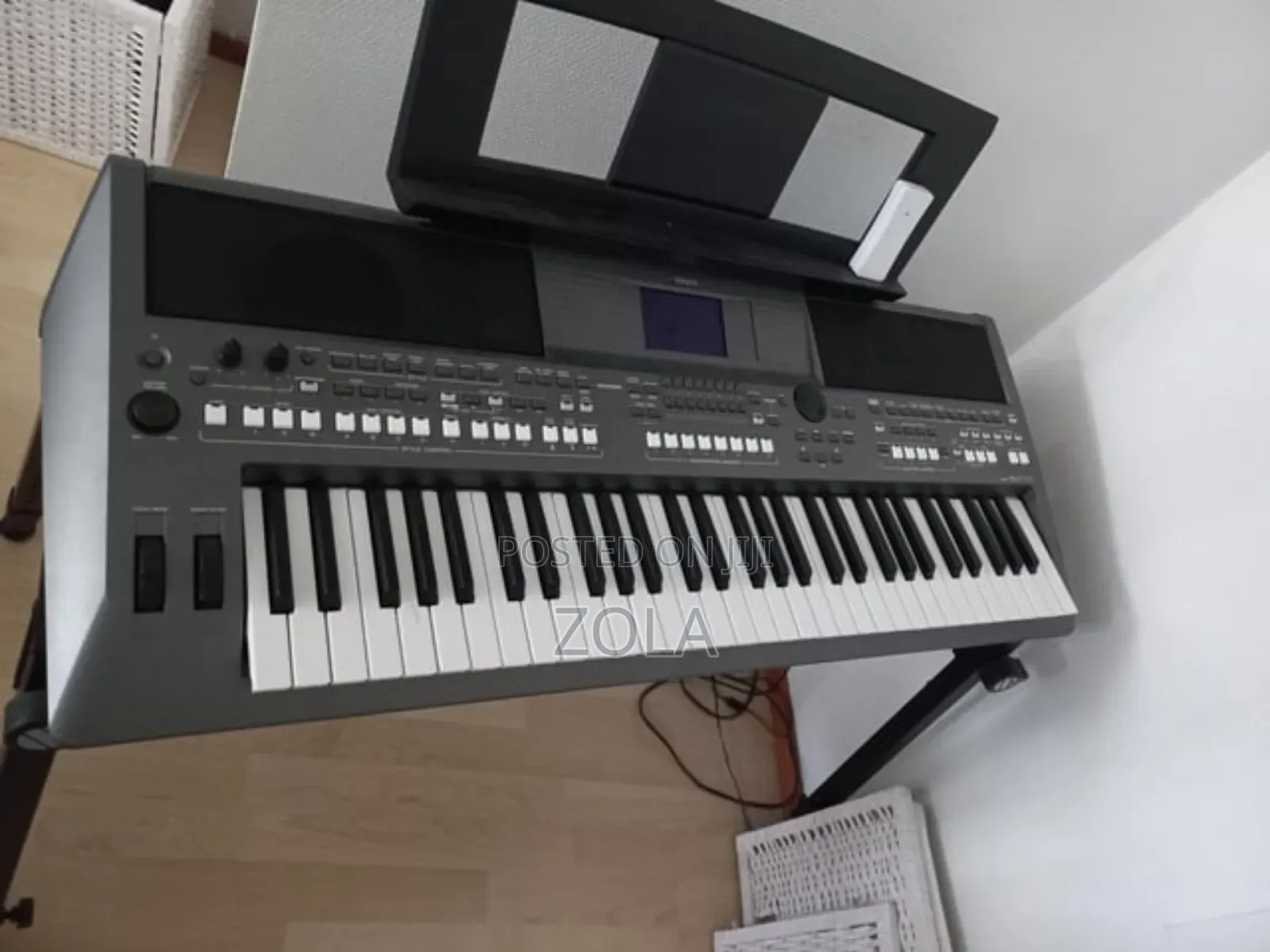 Yamaha PSR S 670