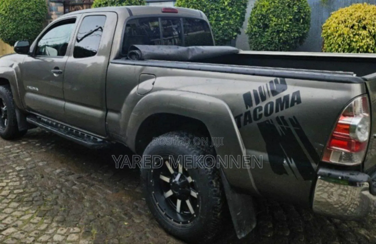 Toyota Tacoma 2012 Gray