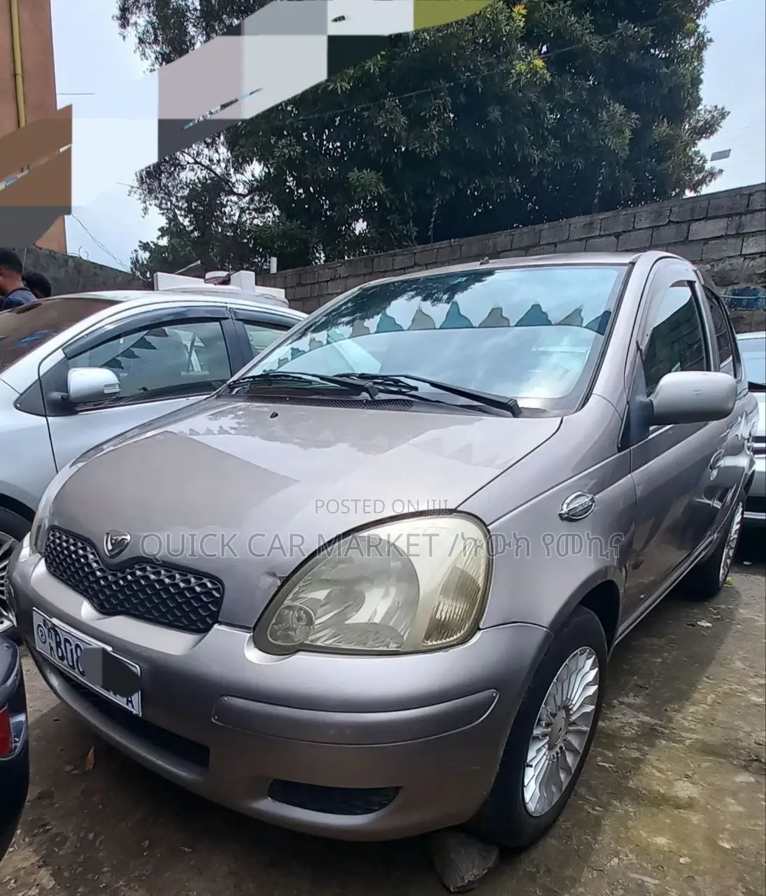 Toyota Vitz 1.0 FWD 3dr 2002 Gray