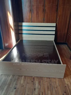 አልጋ 1ሜትር ከ 50