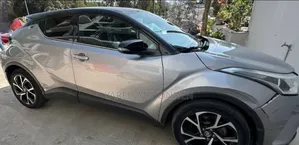 Toyota C-HR 2017 Silver