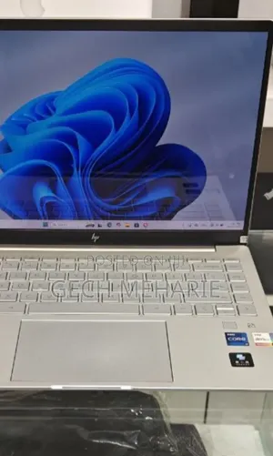 New Laptop HP Pavilion 14 16GB Intel Core I7 SSD 1T