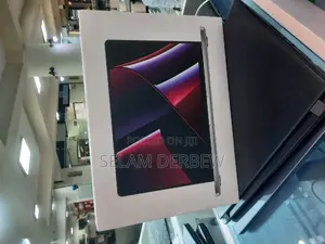 New Laptop Apple MacBook Pro 2022 M2 16GB Apple M2 SSD 1T