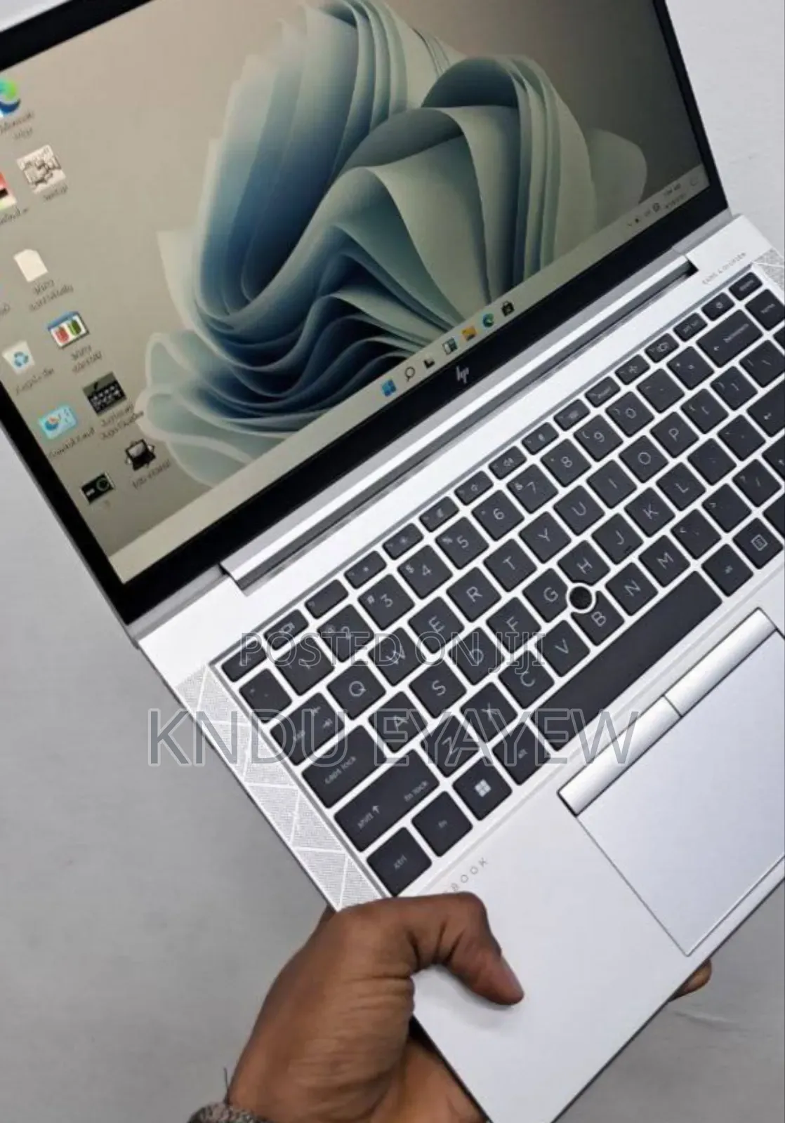 New Laptop HP EliteBook 845 G8 16GB AMD Ryzen 5 SSD 512GB