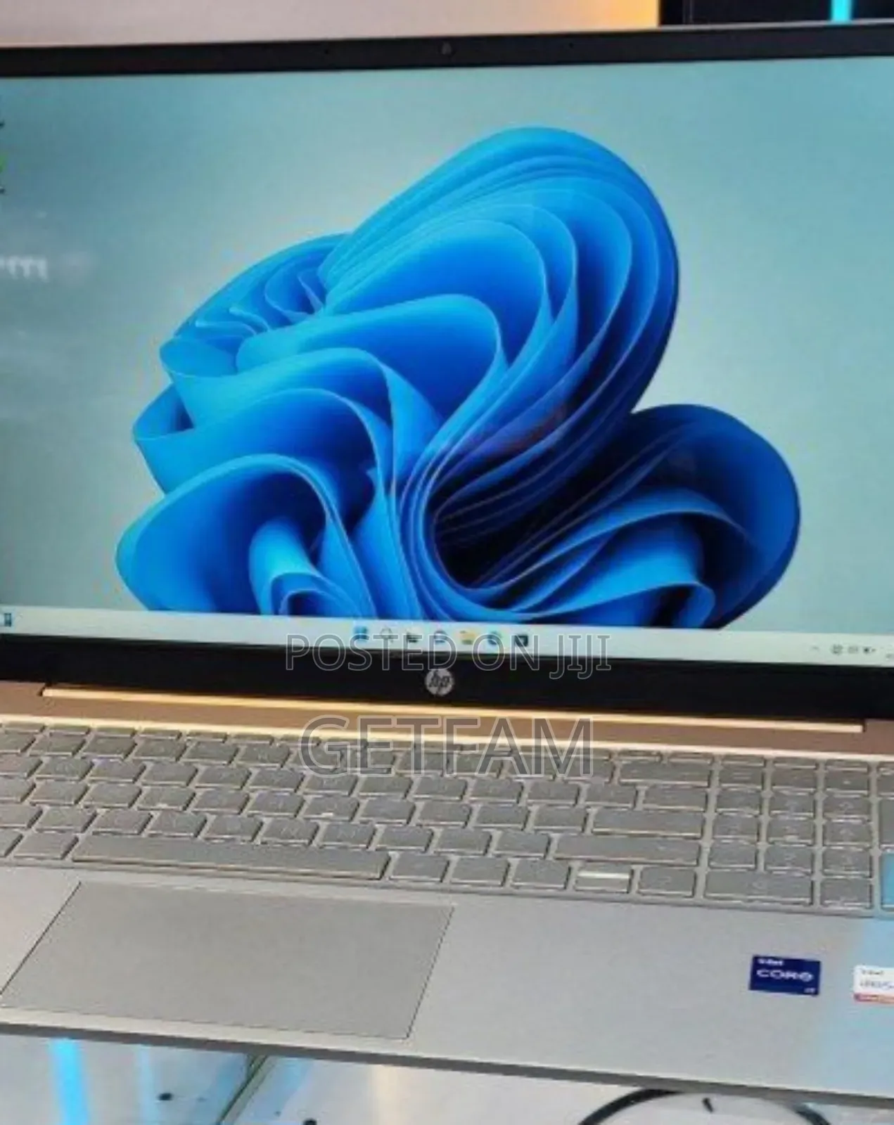 New Laptop HP Pavilion 15 8GB Intel Core I7 SSD 512GB