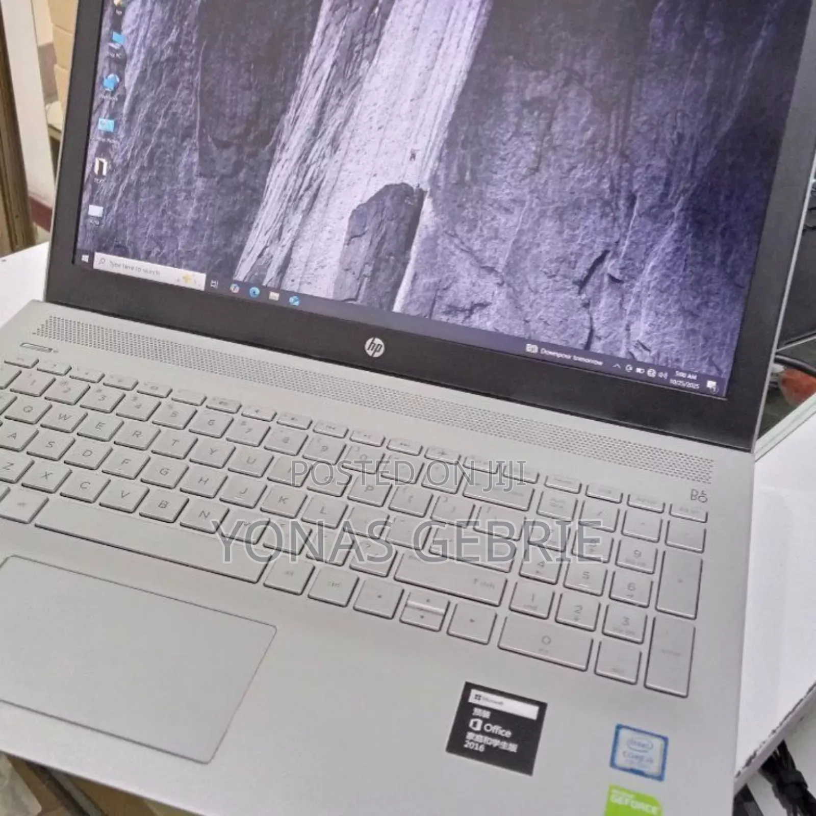 New Laptop HP Pavilion 15 8GB Intel Core I5 HDD 1T