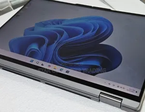 New Laptop Lenovo Yoga 7i 16GB Intel Core I7 SSD 512GB