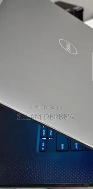 Photo - New Laptop Dell Precision 5540 16GB Intel Core I5 SSD 256GB