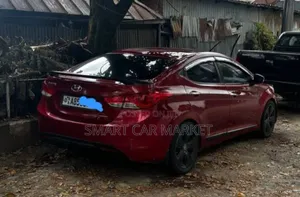 Hyundai Avante 2012 Burgundy