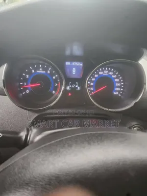 Hyundai Avante 2012 Silver