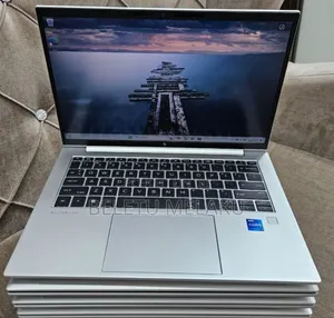 Photo - New Laptop HP EliteBook 840 16GB Intel Core I7 SSD 512GB