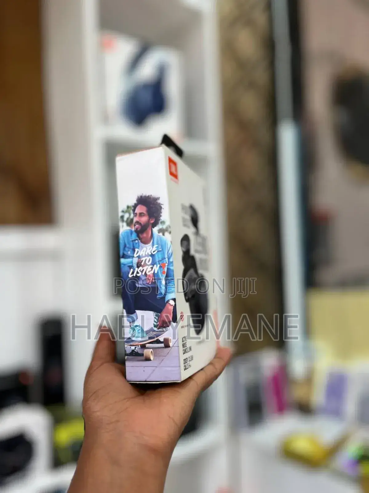 JBL Tune Buds – Active Noise Cancelling Wireless Earbuds