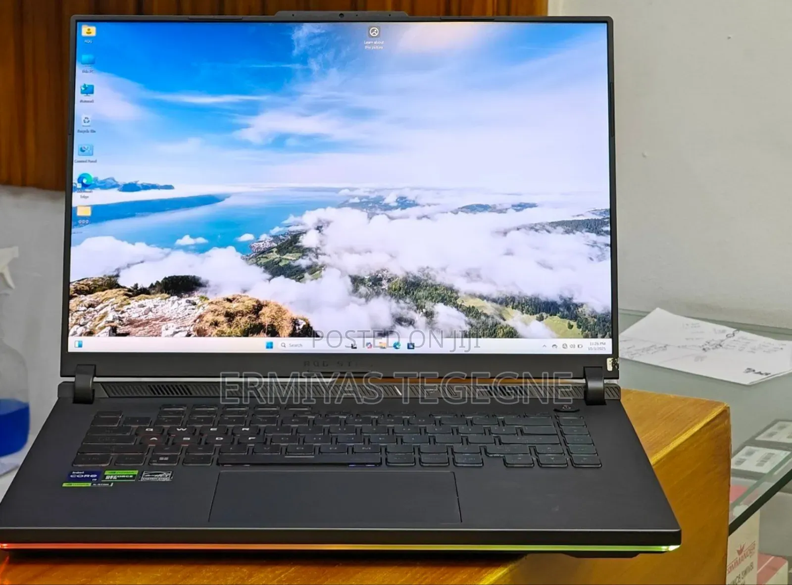 New Laptop Asus ROG Strix G15 16GB Intel Core I9 SSD 1T