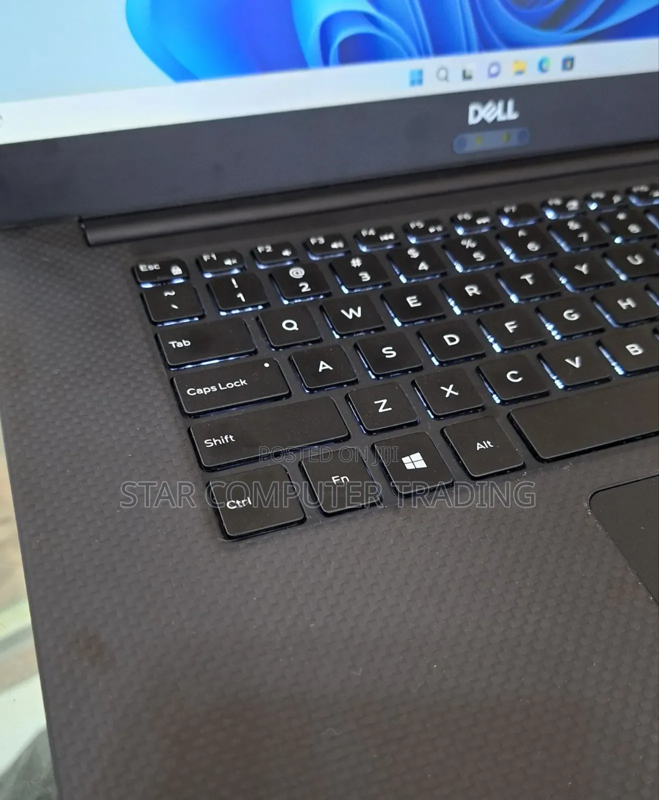 New Laptop Dell Precision 5540 8GB Intel Core I5 SSD 256GB