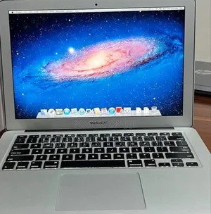 Photo - New Laptop Apple MacBook 8GB Intel Core I5 SSD 256GB