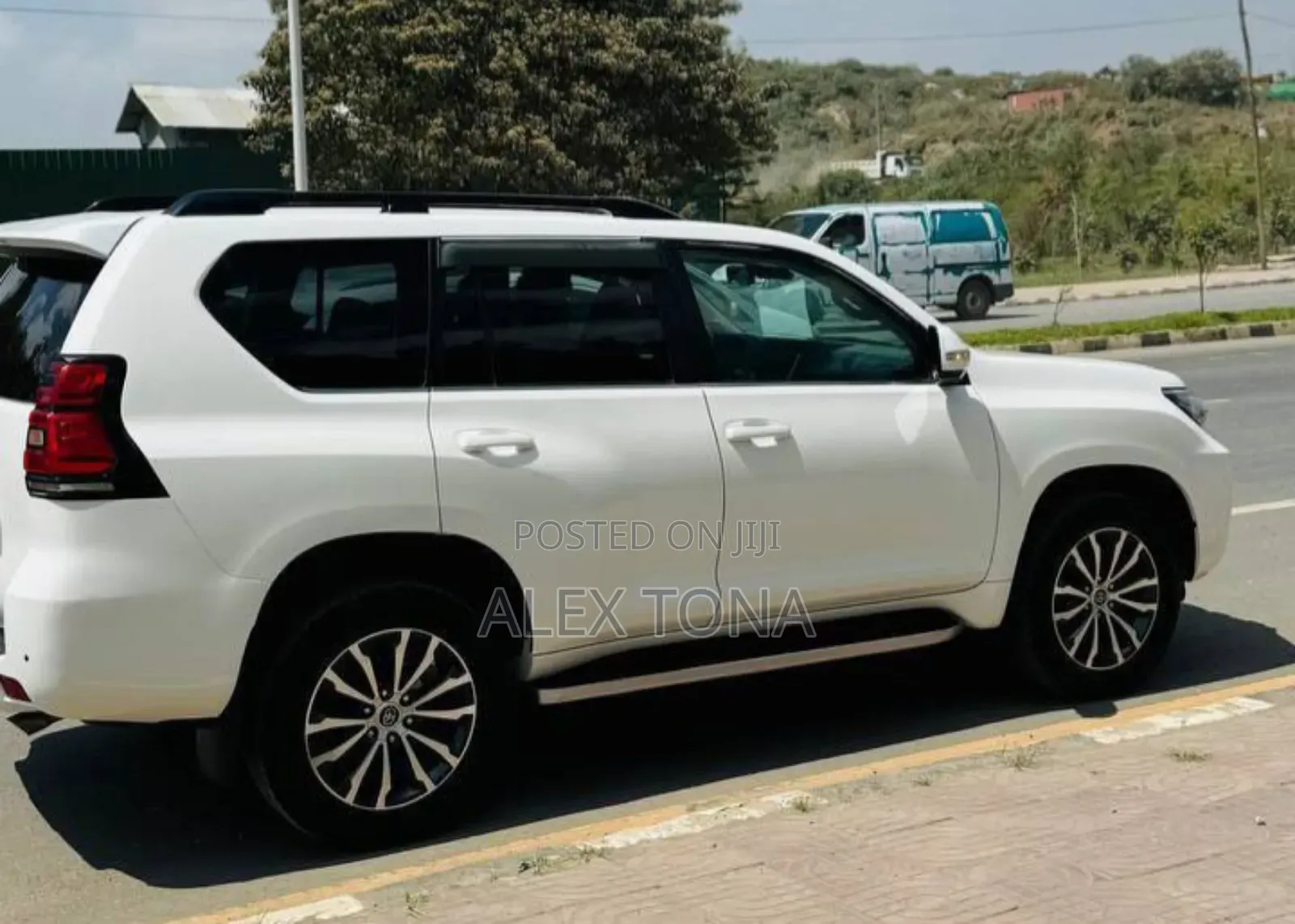 Toyota Land Cruiser Prado 2020 White
