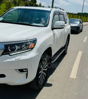Toyota Land Cruiser Prado 2020 White