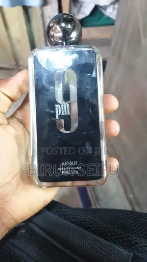 Photo - Perfume And Shose