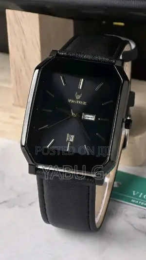 Viguer Quartz With Leather Strap Men's Simple Look Watch