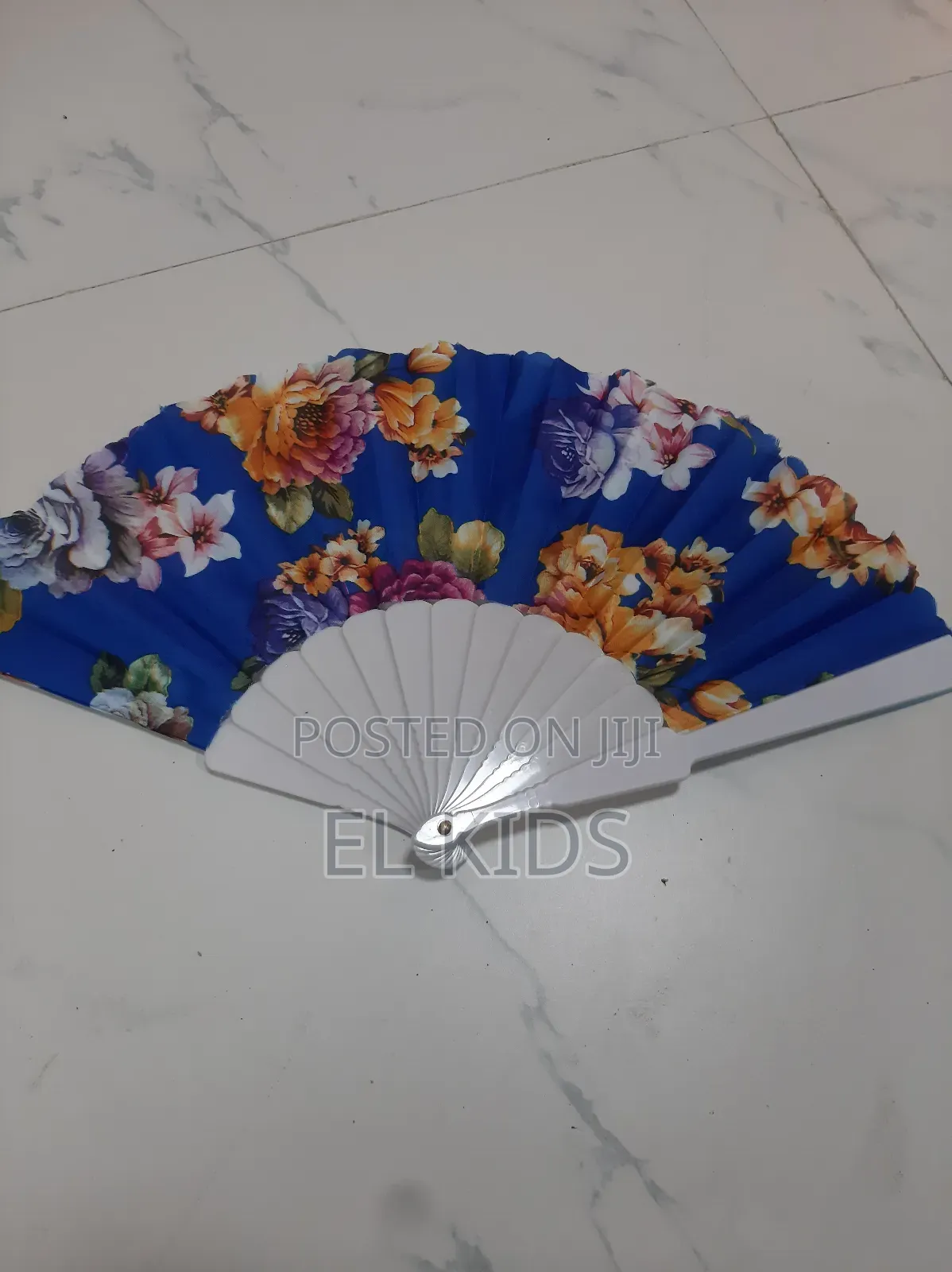 Foldable Hand Fans