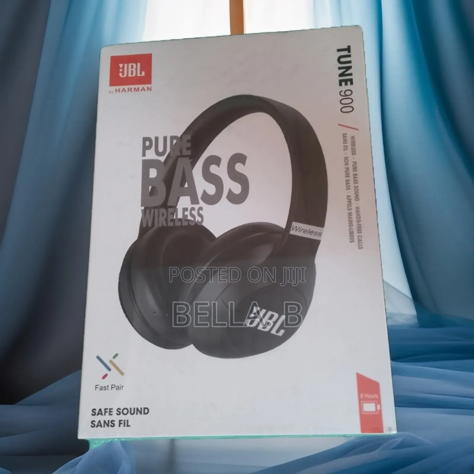 JBL 900bt Headset - Stylish and Sleek Design