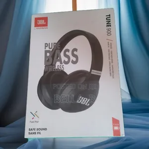 Photo - JBL 900bt Headset - Stylish and Sleek Design
